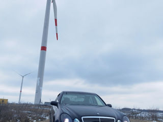 Mercedes E-Class foto 3