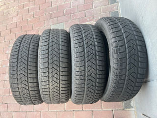 Pirelli 215/60/16 iarna