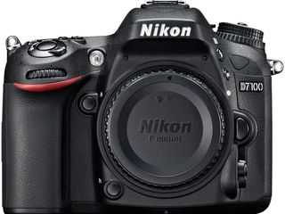 Nikon D7100 24.1 MP DX-Format CMOS Digital SLR в отличном состоянии! foto 2