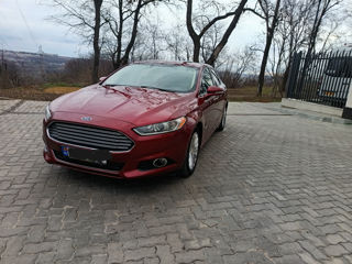 Ford Fusion foto 5