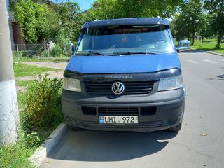 Volkswagen Transporter foto 1