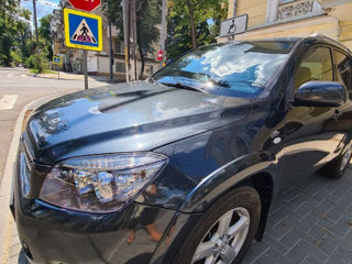 Toyota Rav 4 foto 2