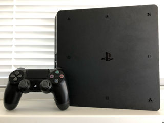 PS4 Slim foto 4