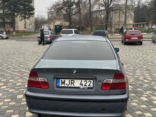 BMW 3 Series foto 4