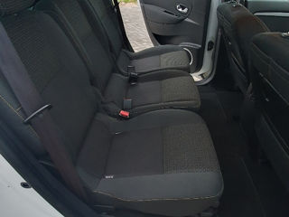 Renault Grand Scenic foto 6