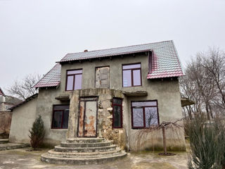 Casă satul Gornoe cu 2nivele+mansardă, bazin+27ari, amplasată lângă traseul Chișinău-Orhei foto 4