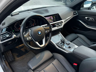 BMW 3 Series foto 6