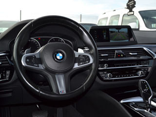 BMW 5 Series foto 7