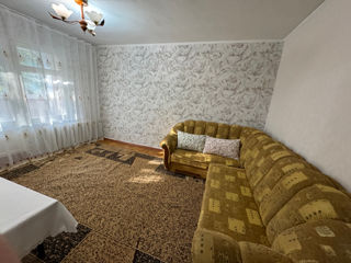 Apartament cu 2 camere,  10 cartier,  Bălți,  Bălți mun. foto 0