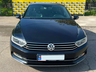 Volkswagen Passat foto 3