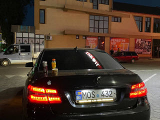 Mercedes E-Class foto 3