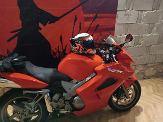 Honda VFR 800 foto 4