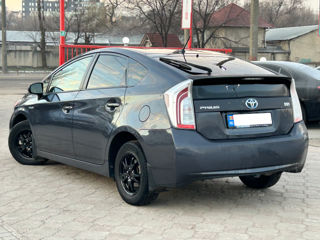 Toyota Prius foto 5