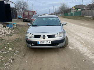 Renault Megane foto 2