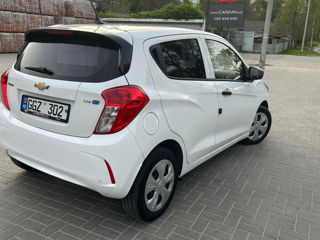 Chevrolet Spark foto 4