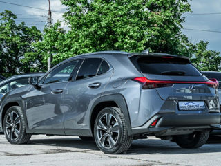 Lexus UX foto 5