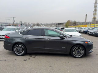 Ford Fusion foto 5