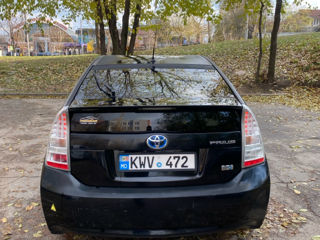 Toyota Prius foto 4