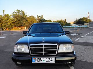 Mercedes Series (W124) foto 3