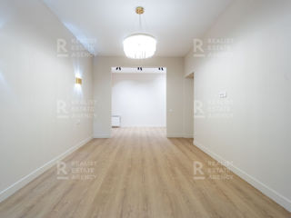 Apartament cu 2 camere, 114 m², Centru, Chișinău foto 6