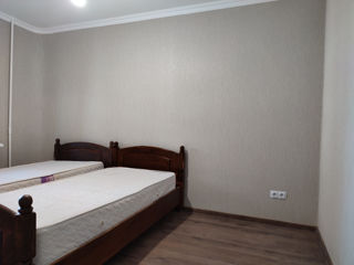 Apartament cu 2 camere, 44 m², Centru, Chișinău foto 3