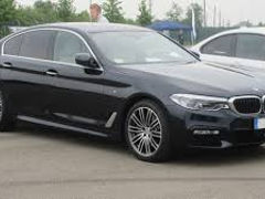 BMW 5 Series foto 1