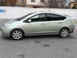 Toyota Prius foto 4