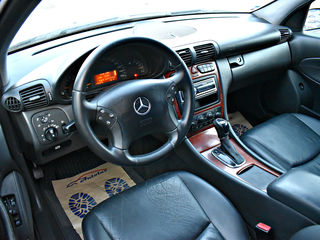 Mercedes C Class foto 6