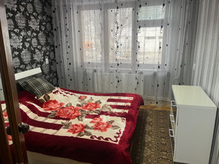 Apartament cu 2 camere, 48 m², Centru, Chișinău foto 3