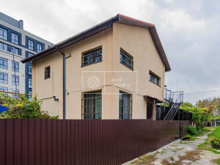 Vânzare, oficiu, Centru, str. București, 160 m.p., 320000€ foto 0
