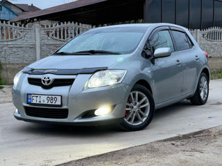 Toyota Auris foto 2