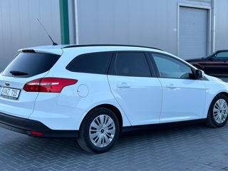 Ford Focus foto 4