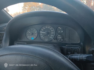 Mazda 323 foto 5