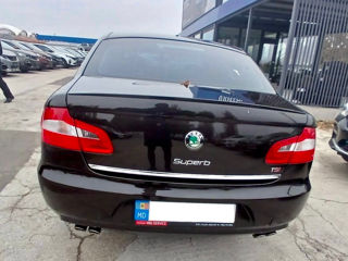 Skoda Superb foto 5