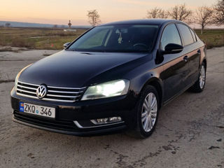 Volkswagen Passat foto 8