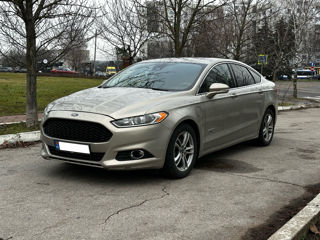 Ford Fusion foto 3