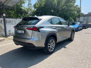 Lexus NX Series foto 4