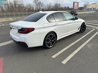 BMW 5 Series foto 2