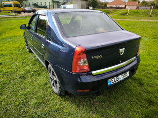 Dacia Logan foto 7