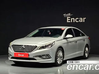 Hyundai Sonata foto 1