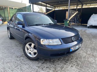 Volkswagen Passat foto 4