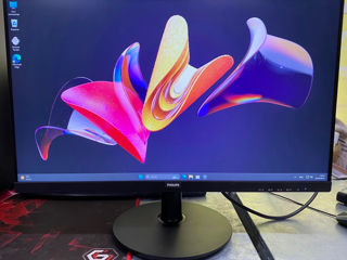 Monitor IPS 23,8 " Philips Full HD 242V8A foto 1