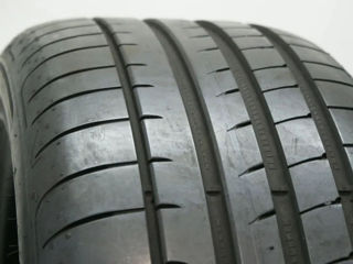 215 50 r18 Goodyear