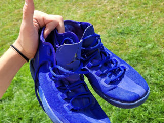 Nike Air Jordan reveal triple blue