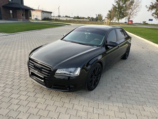 Audi A8 foto 1