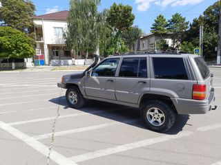 Jeep Grand Cherokee foto 3