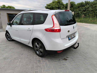 Renault Grand Scenic foto 3