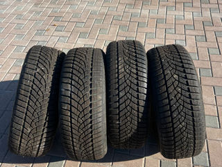 GoodYear Ultra Grip Performance 215/ 55 R17 foto 6