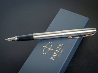 ПЕРЬЕВАЯ РУЧКА PARKER JOTTER STAINLESS STEEL GT 2030948 в Varo-Print на В.Александри, 72!