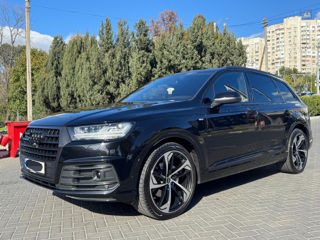 Audi Q7 foto 2